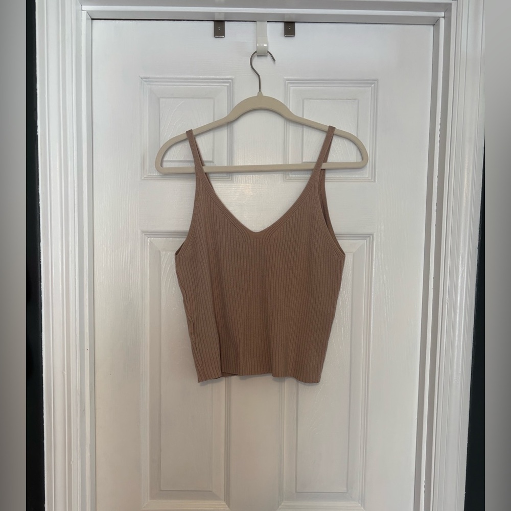 H&M Divided Beige Ribbed Top